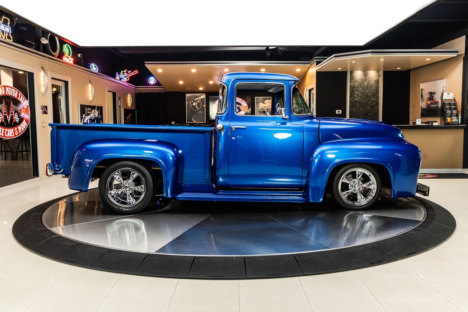 Ford-F100-1956-Pickup-Truck-11