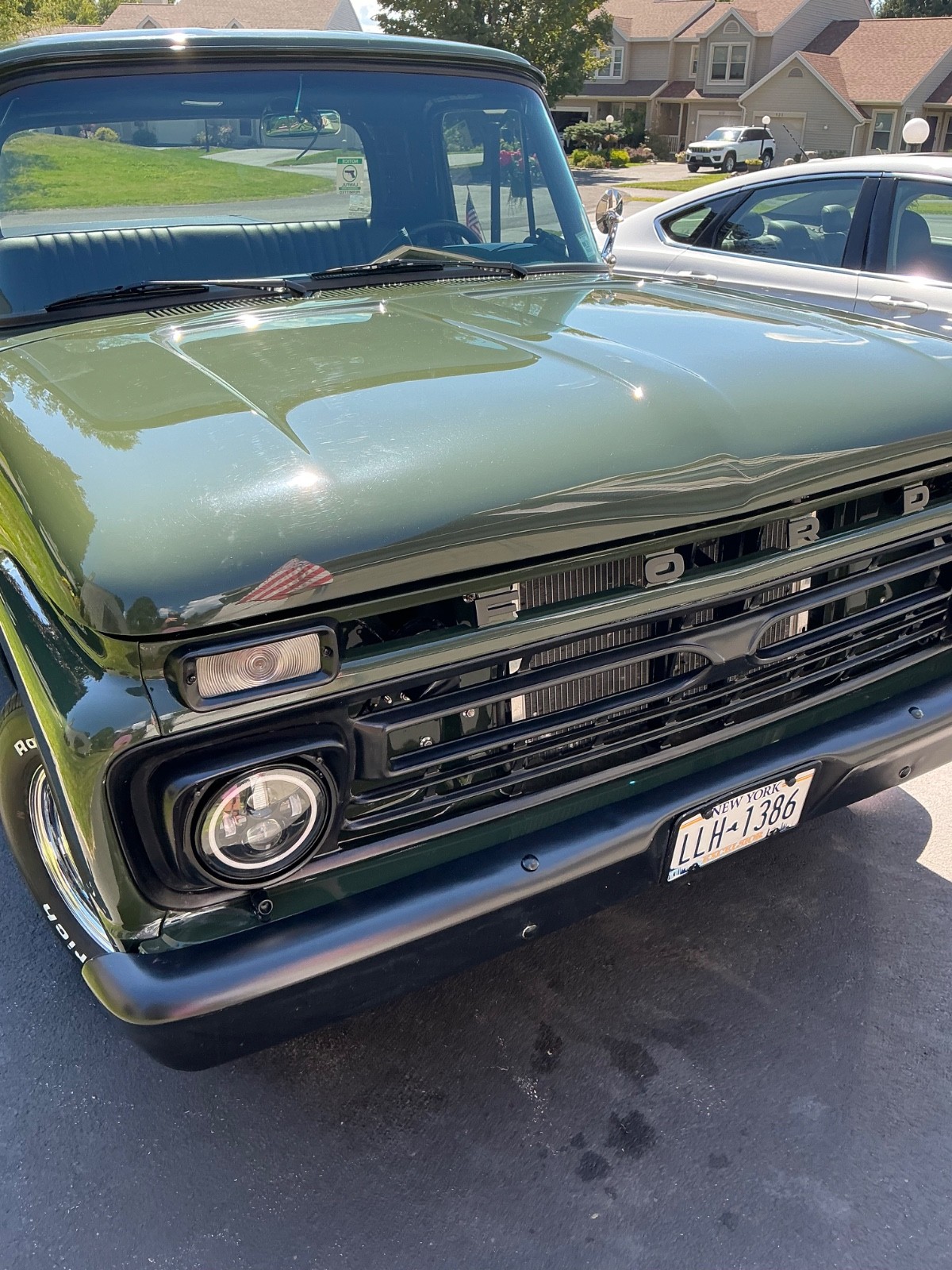 Ford-F100-1966-Standard-Cab-Pickup-15
