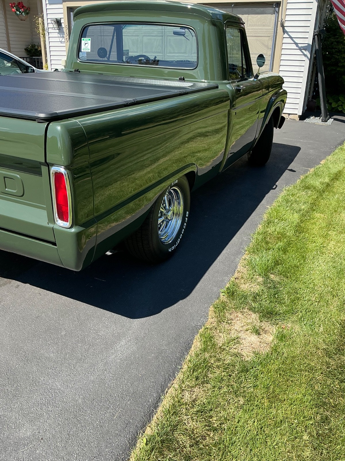Ford-F100-1966-Standard-Cab-Pickup-19