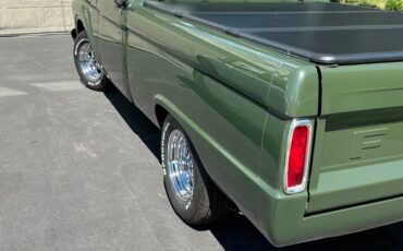 Ford-F100-1966-Standard-Cab-Pickup-20