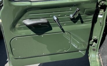 Ford-F100-1966-Standard-Cab-Pickup-4