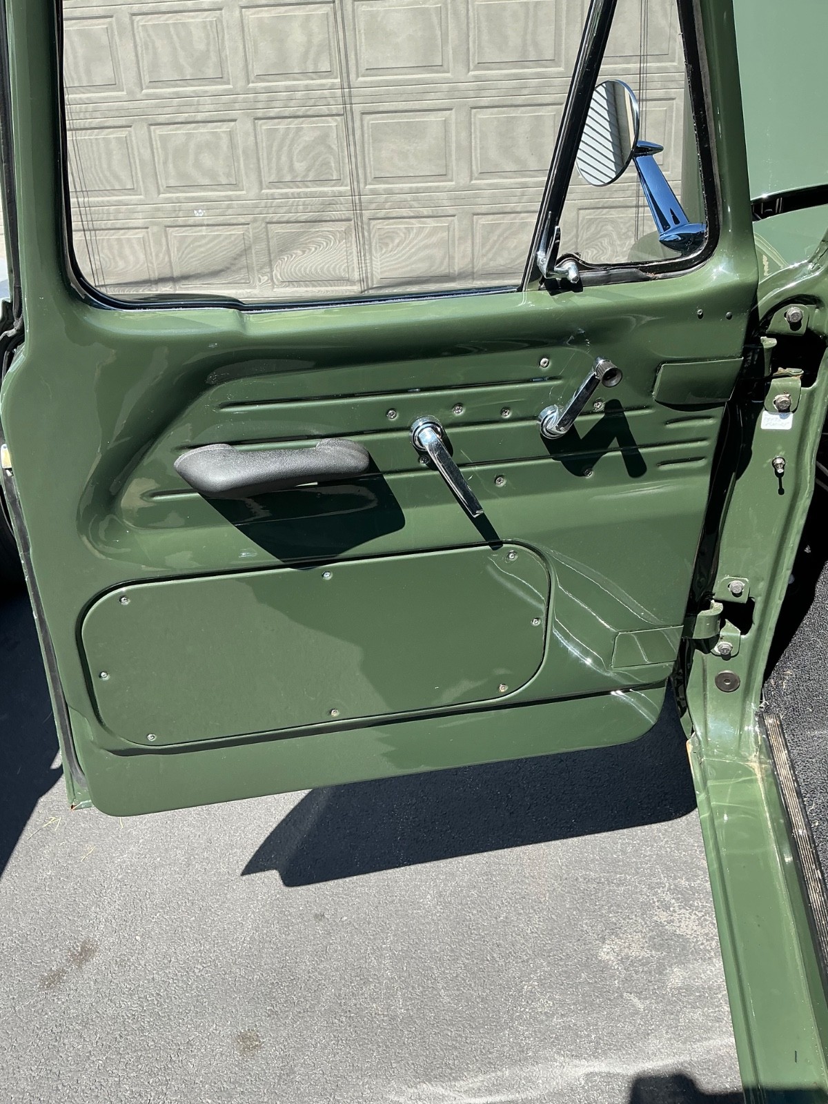 Ford-F100-1966-Standard-Cab-Pickup-4