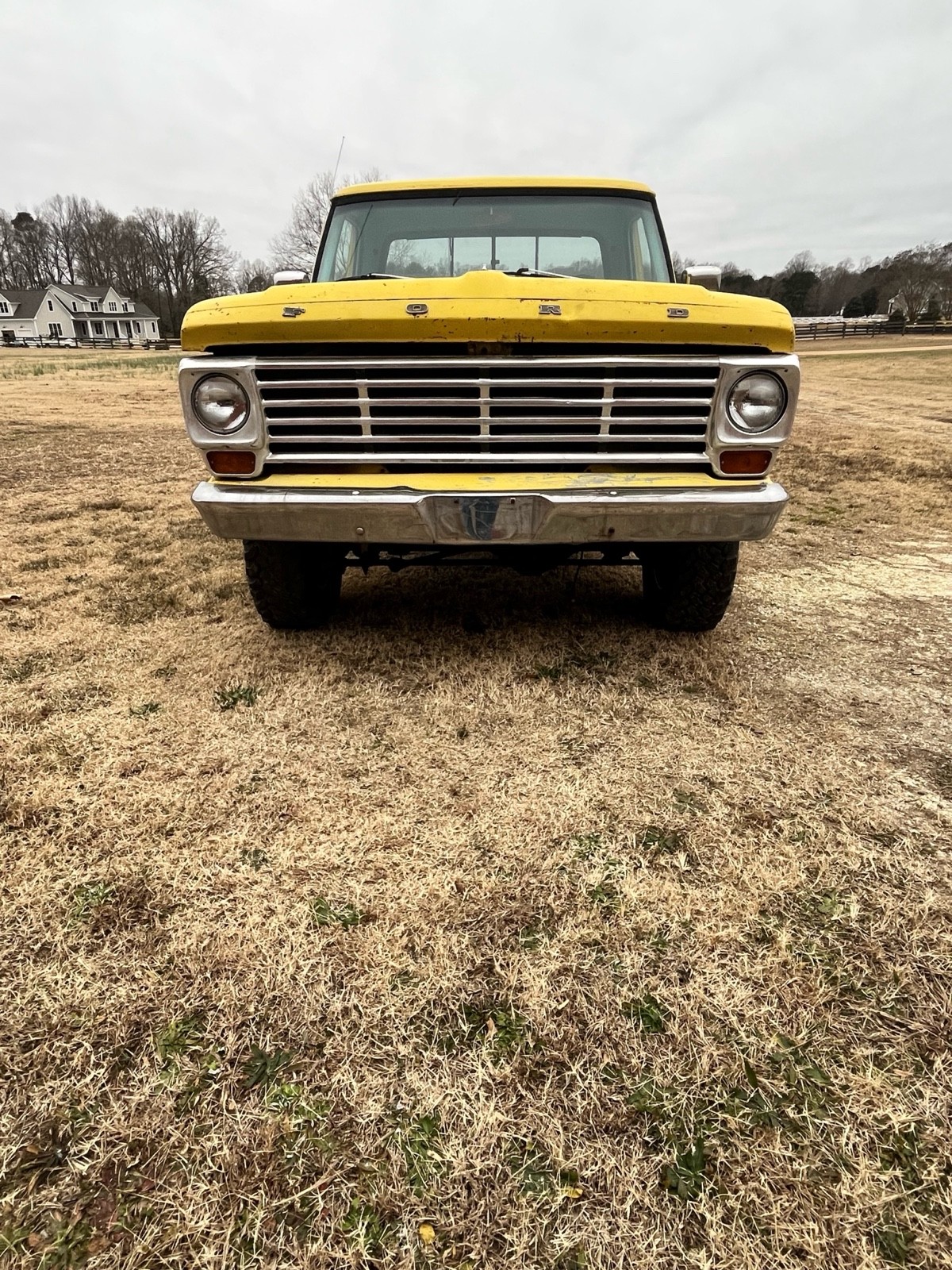 Ford-F100-1967-1