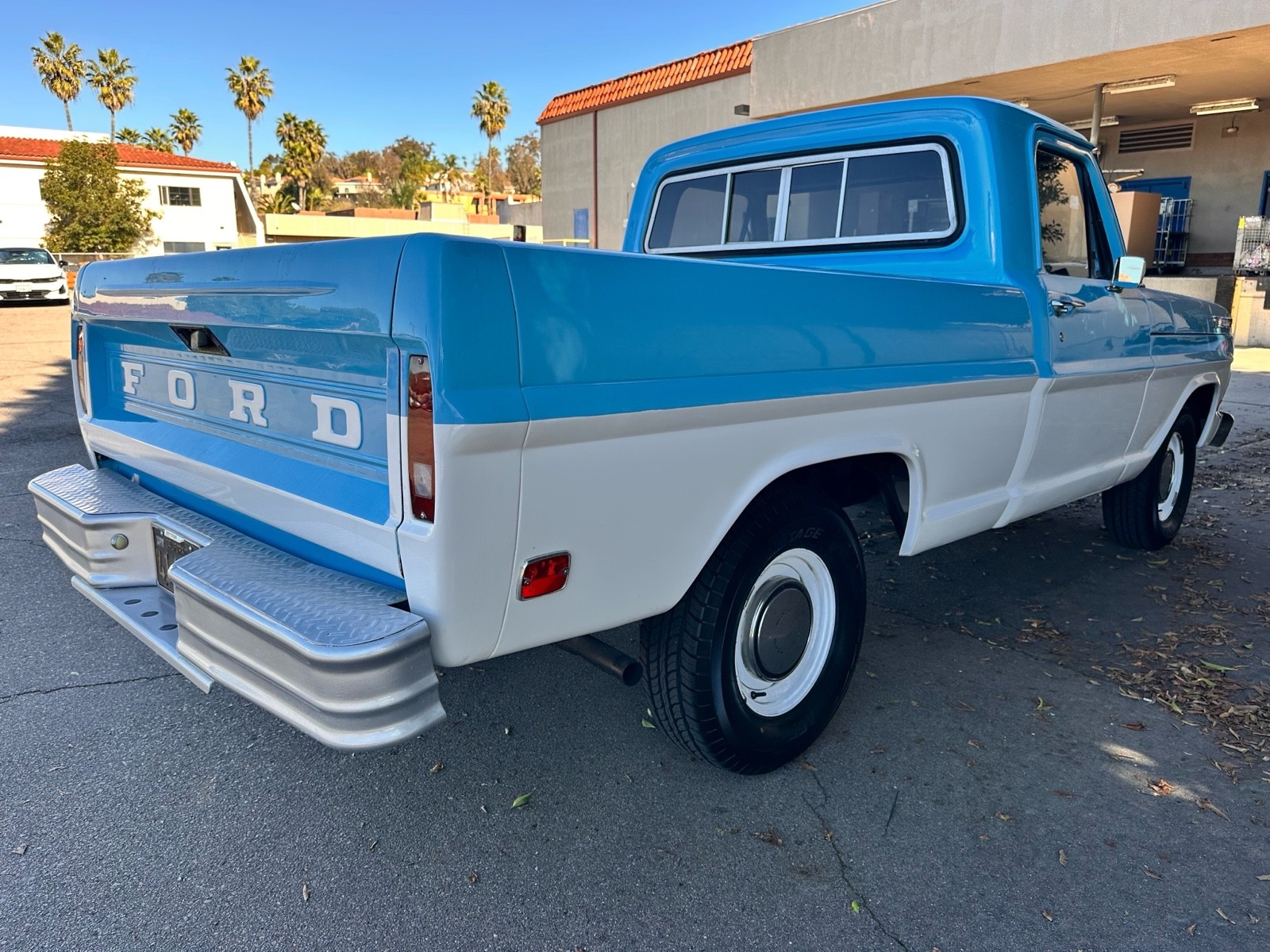Ford-F100-1968-2