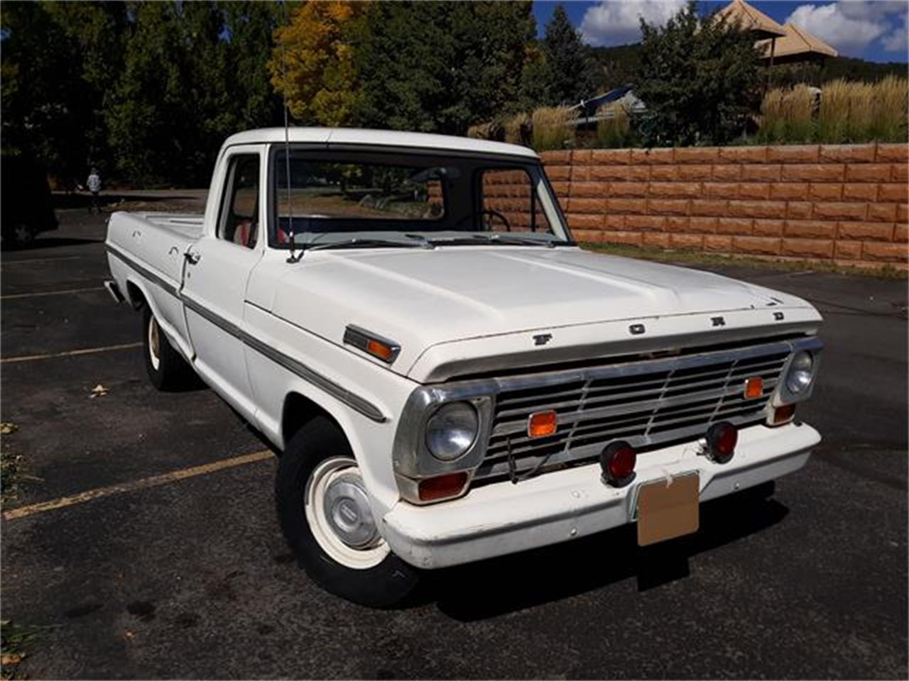 Ford-F100-1969-White-Blue-4