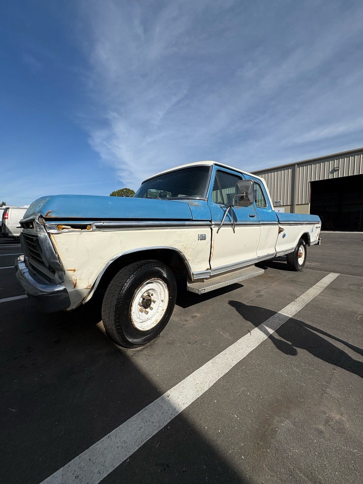 Ford-F250-1975-Extended-Cab-Pickup-7