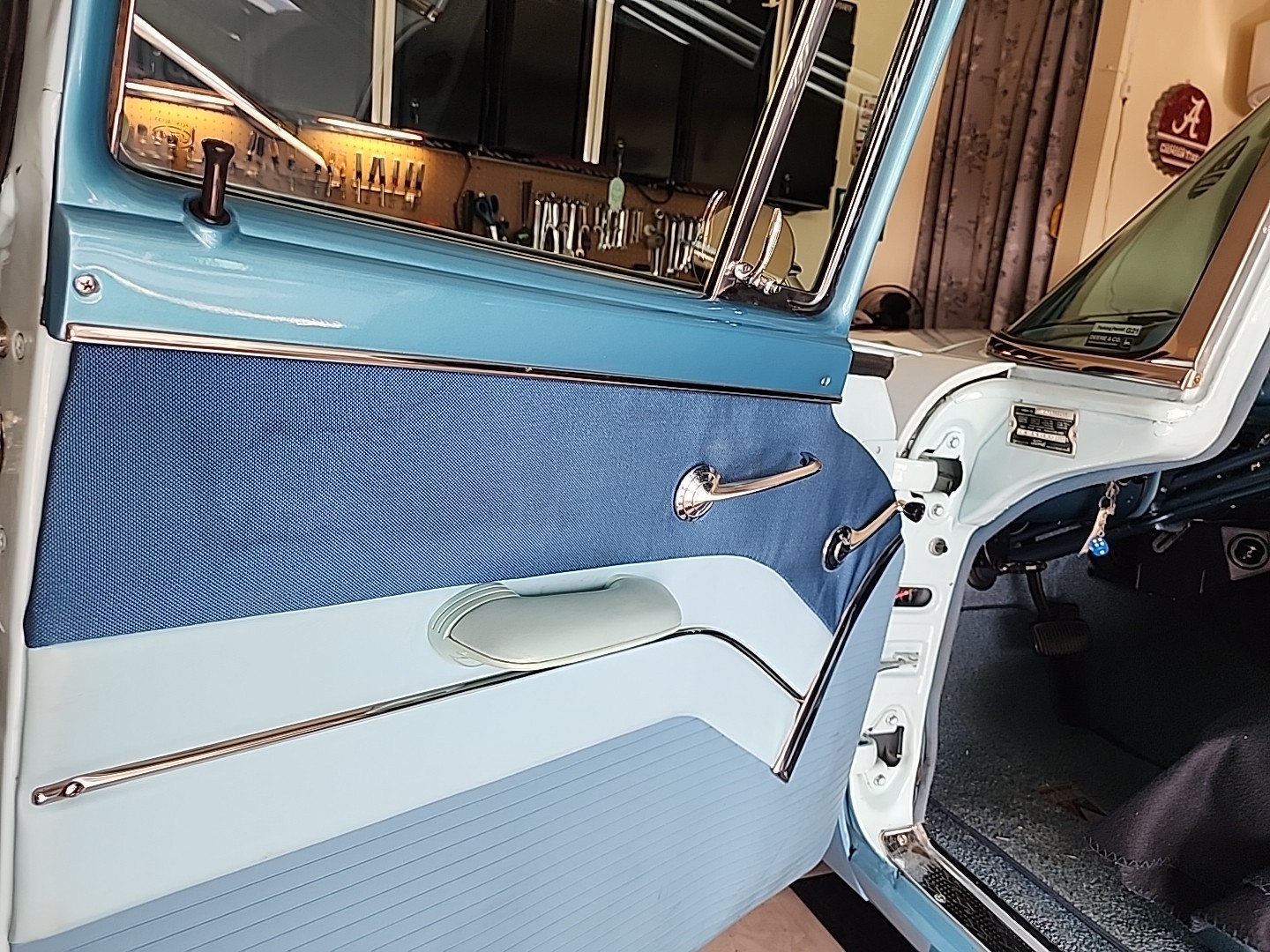 Ford-Fairlane-1955-Sedan-1