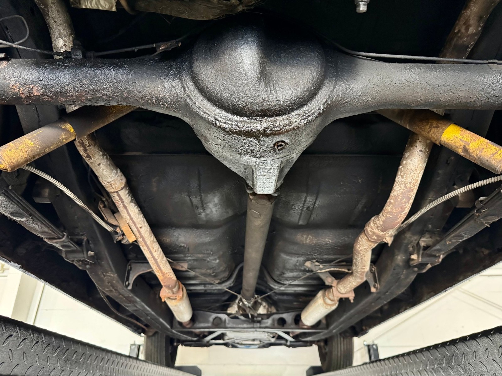 Ford-Fairlane-1955-Sedan-5