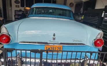 Ford-Fairlane-1955-Sedan-9