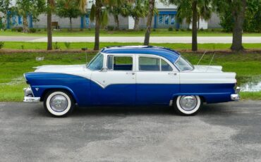 Ford-Fairlane-1955-Sedan-9