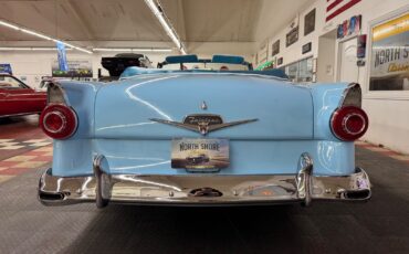 Ford-Fairlane-1956-14