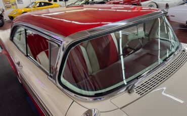 Ford-Fairlane-1957-12