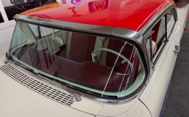 Ford-Fairlane-1957-2-Door-11