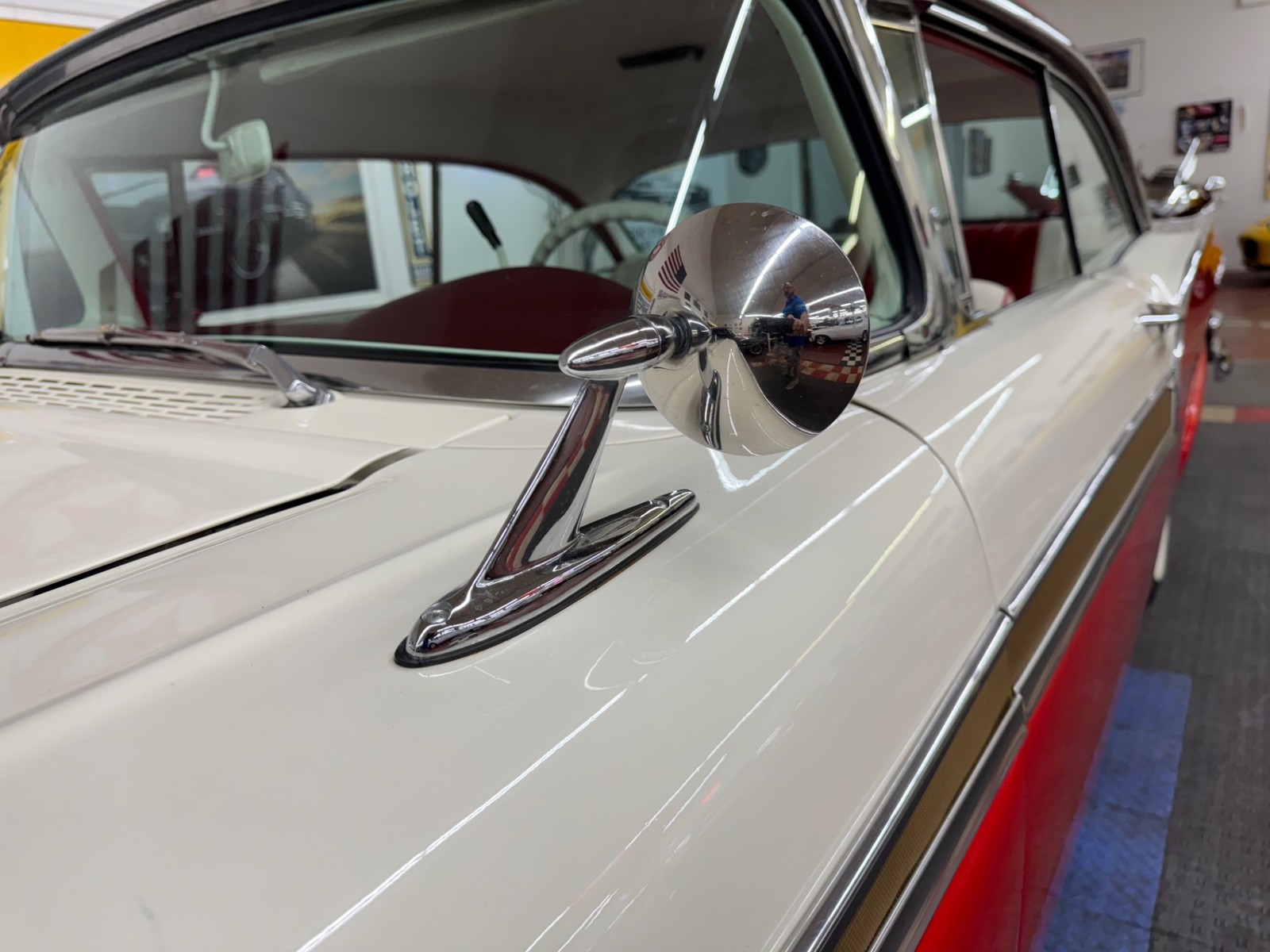 Ford-Fairlane-1957-2-Door-6