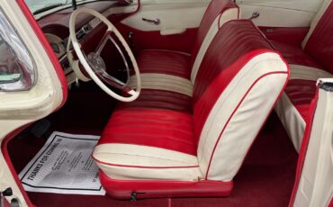 Ford-Fairlane-1957-33