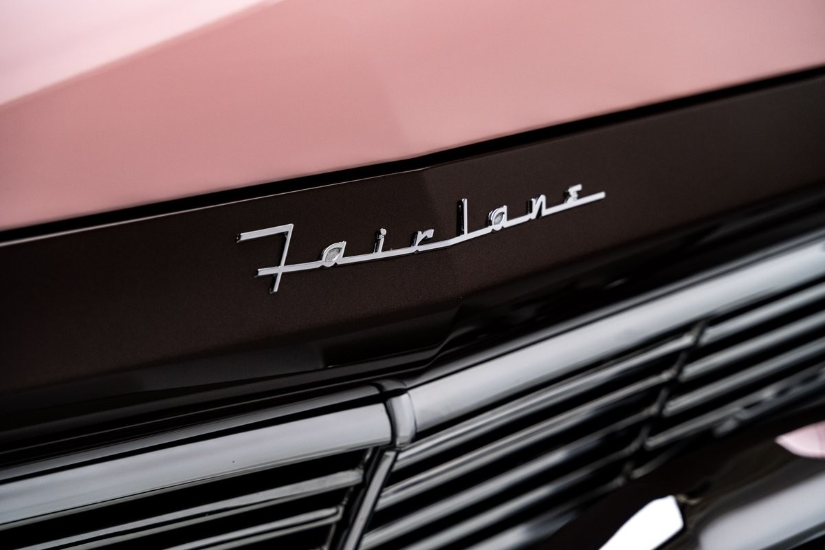 Ford-Fairlane-1957-Convertible-12