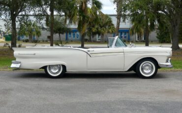 Ford-Fairlane-1957-Convertible-2