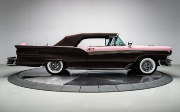 Ford-Fairlane-1957-Convertible-23