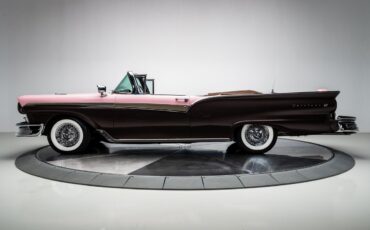 Ford-Fairlane-1957-Convertible-25