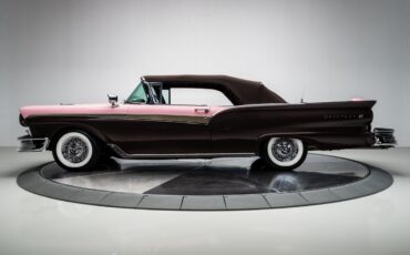 Ford-Fairlane-1957-Convertible-26