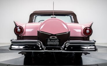 Ford-Fairlane-1957-Convertible-29