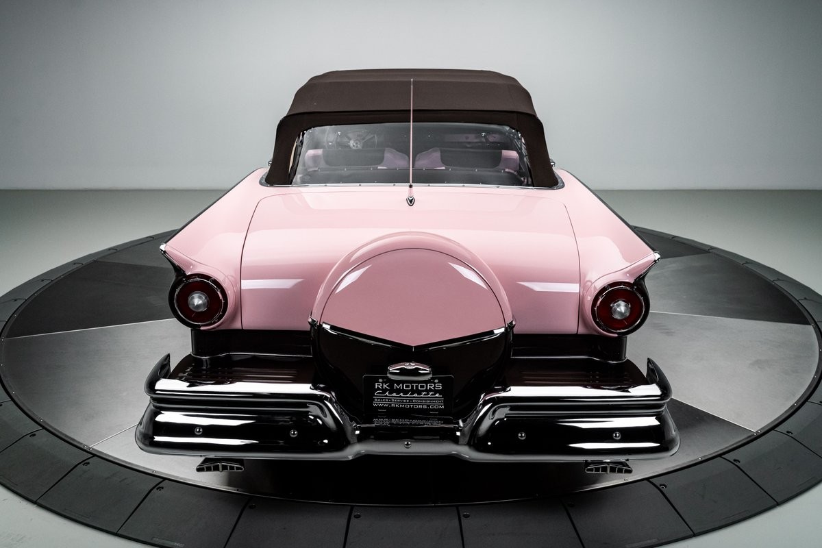 Ford-Fairlane-1957-Convertible-30