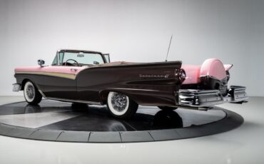 Ford-Fairlane-1957-Convertible-32