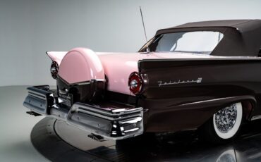 Ford-Fairlane-1957-Convertible-33