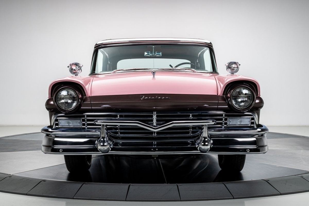 Ford-Fairlane-1957-Convertible-7