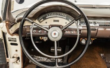 Ford-Fairlane-1957-Coupe-14