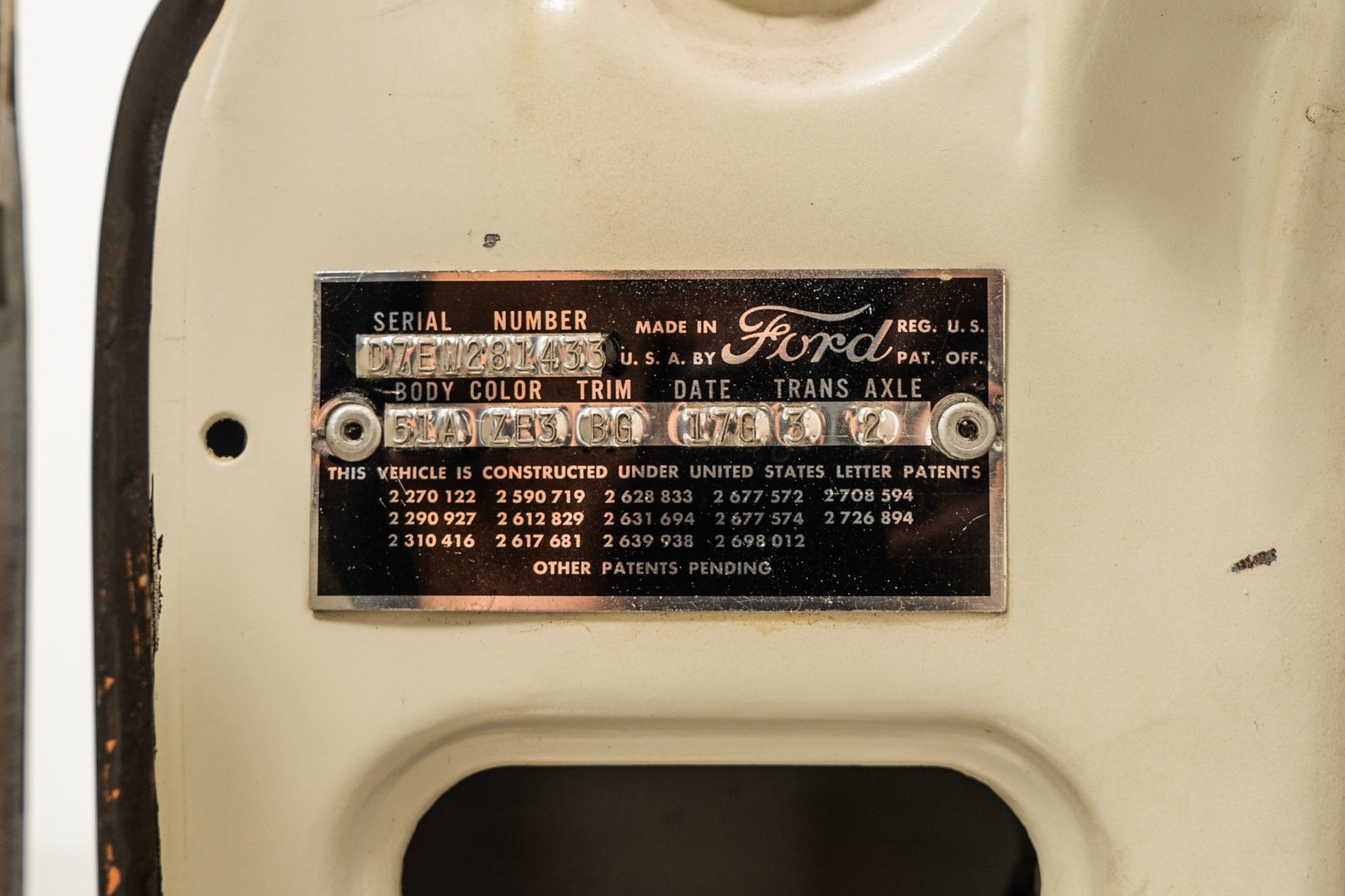 Ford-Fairlane-1957-Coupe-19