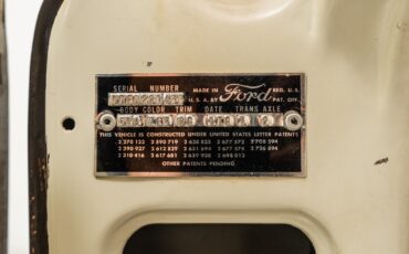 Ford-Fairlane-1957-Coupe-19