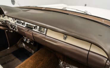 Ford-Fairlane-1957-Coupe-26