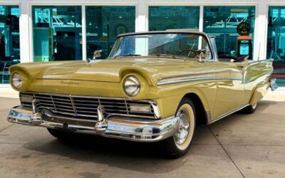 Ford Fairlane 1957