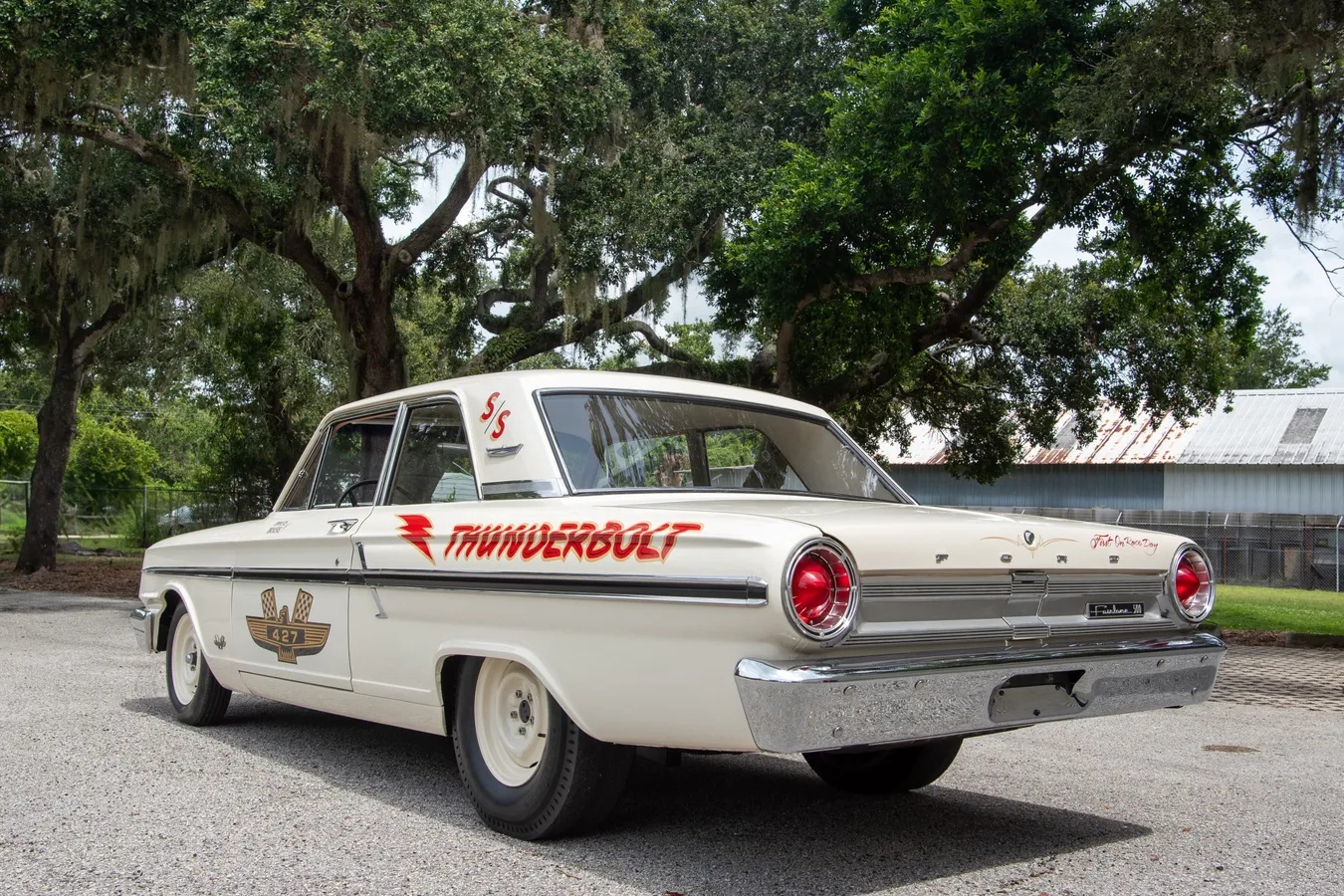 Ford-Fairlane-500-1964-4