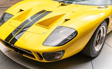 Ford-GT40-1965-Coupe-20