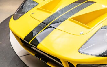 Ford-GT40-1965-Coupe-21