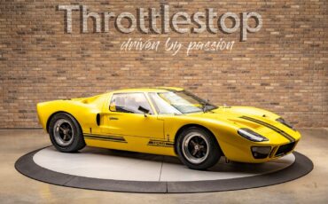 Ford-GT40-1965-Coupe-4