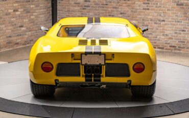 Ford-GT40-1965-Coupe-9