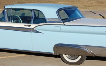 Ford-Galaxie-1959-Convertible-1