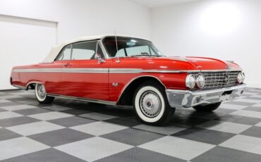 Ford-Galaxie-1962-Red-Red-1