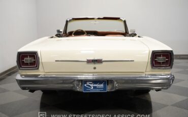 Ford-Galaxie-1966-White-Emberglo-1