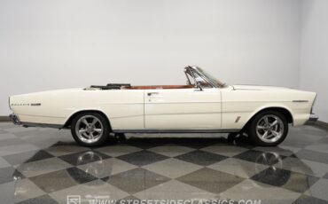 Ford-Galaxie-1966-White-Emberglo-15