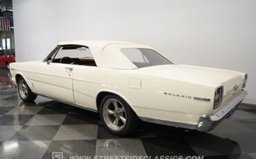 Ford-Galaxie-1966-White-Emberglo-22