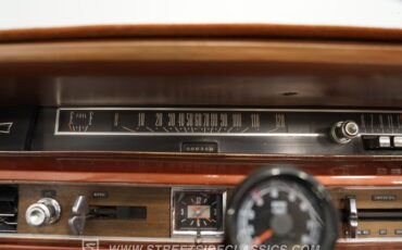 Ford-Galaxie-1966-White-Emberglo-45