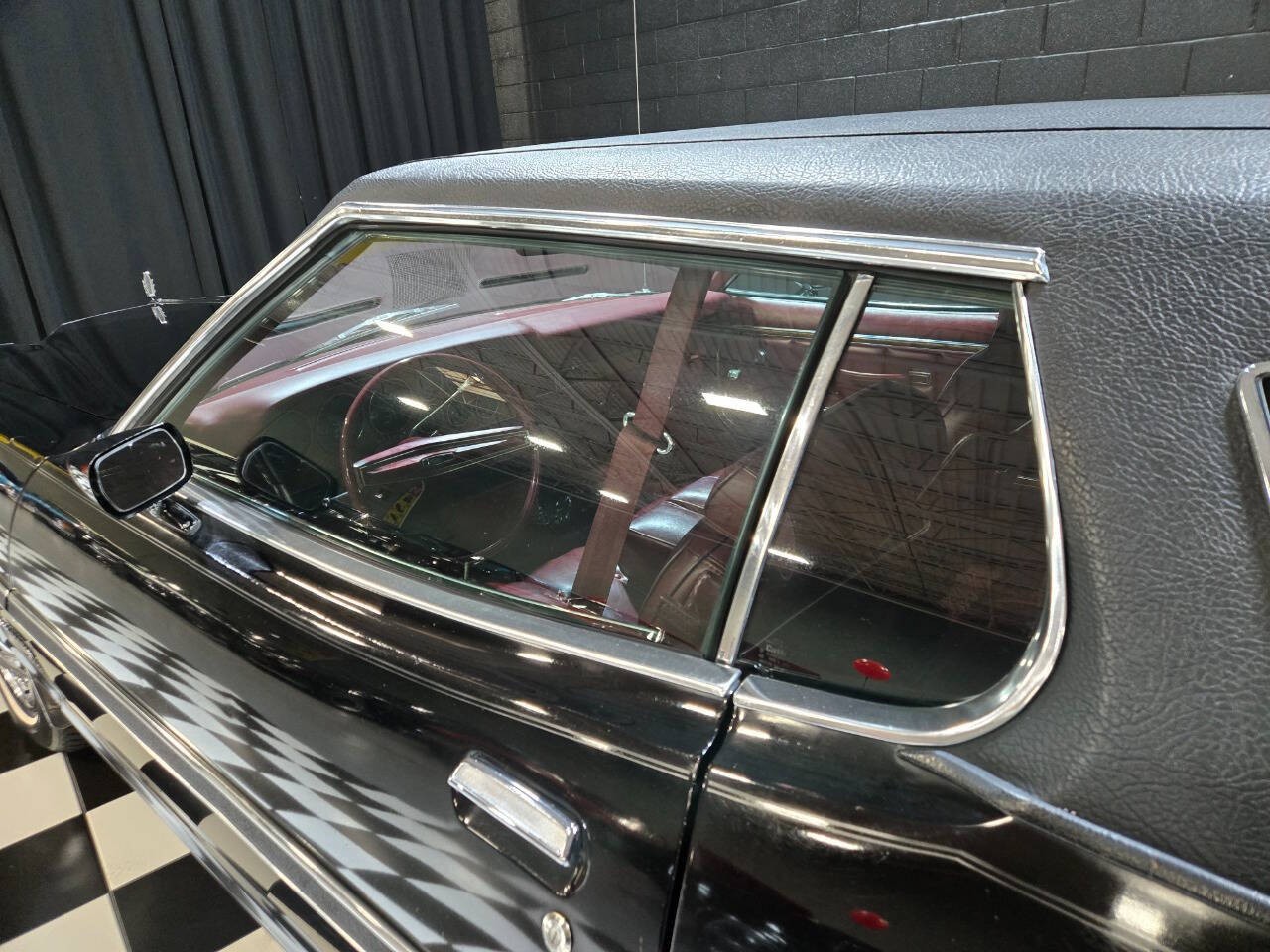 Ford-Gran-Torino-Elite-1974-Coupe-37