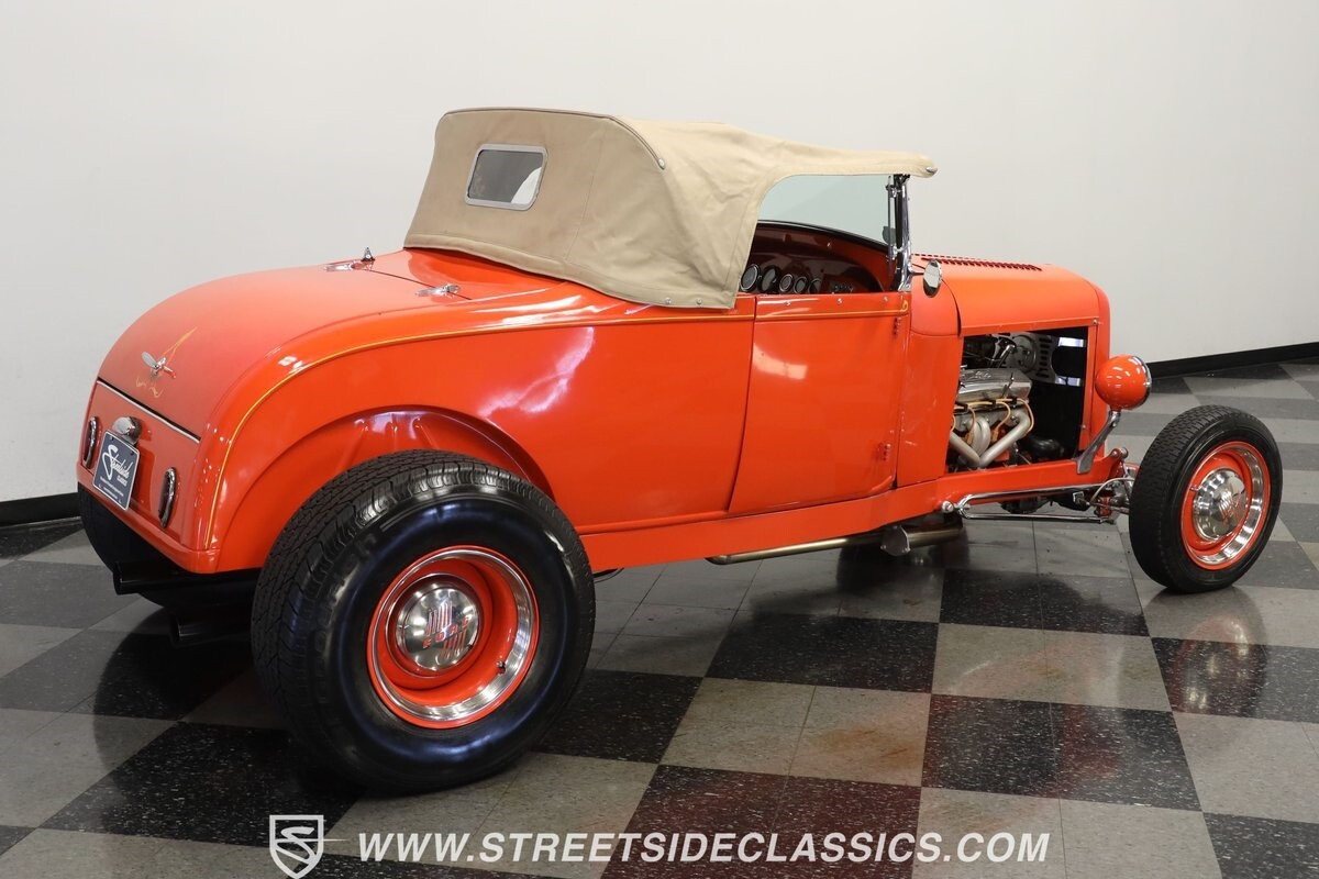 Ford-Highboy-1929-Roadster-11