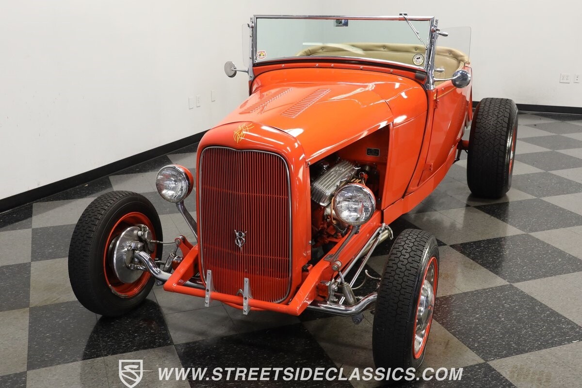 Ford-Highboy-1929-Roadster-16