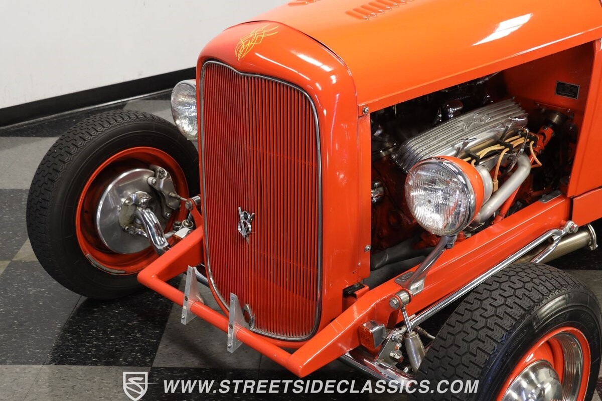 Ford-Highboy-1929-Roadster-19