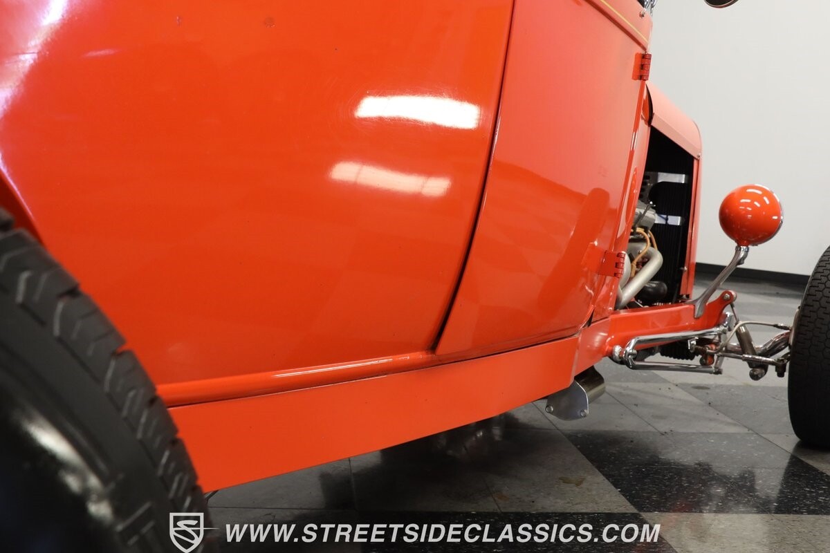 Ford-Highboy-1929-Roadster-26